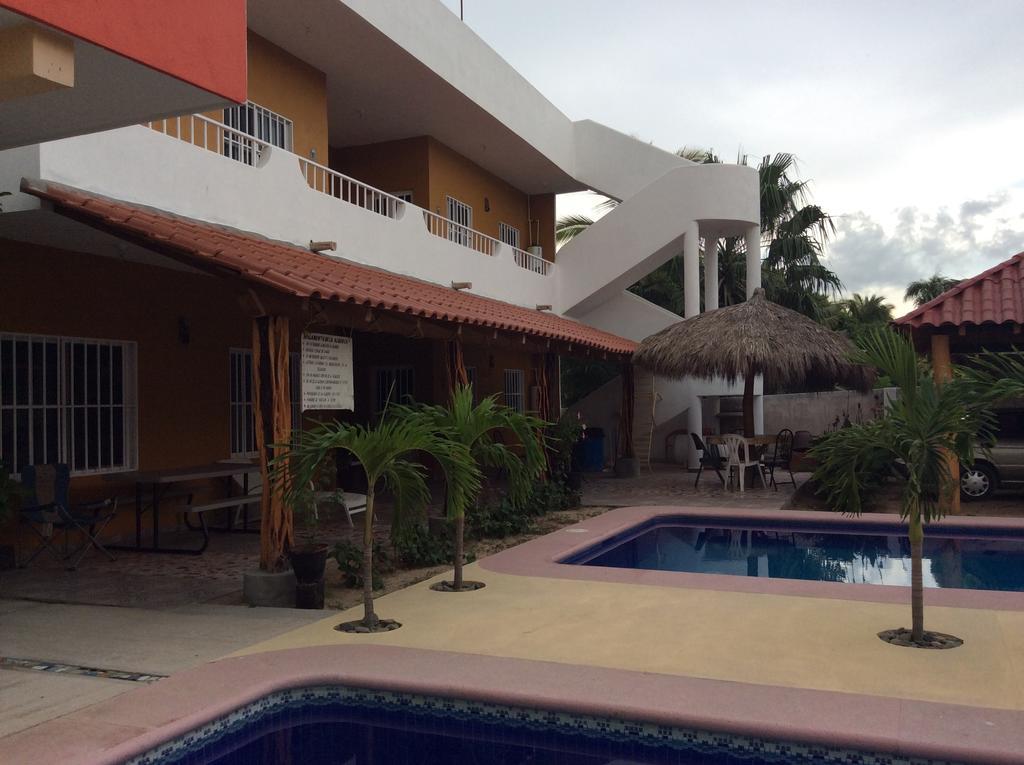Bungalows Casa Grande Aparthotel San Patricio Melaque Esterno foto
